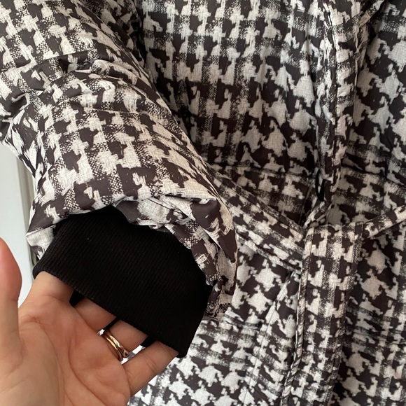 BADGLEY MISCHKA Black and White Houndstooth Puffer Coat NWT! - Picture 8 of 10